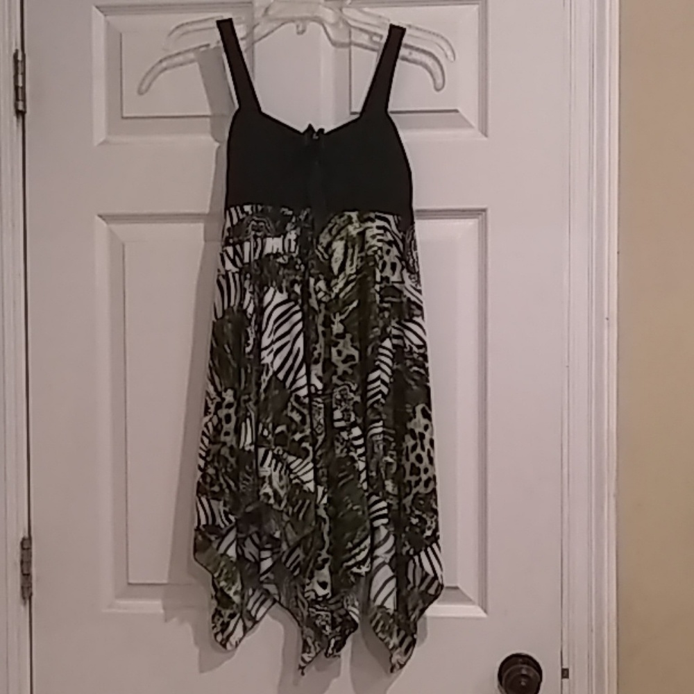 Very Lovely Jon & Anna Dress